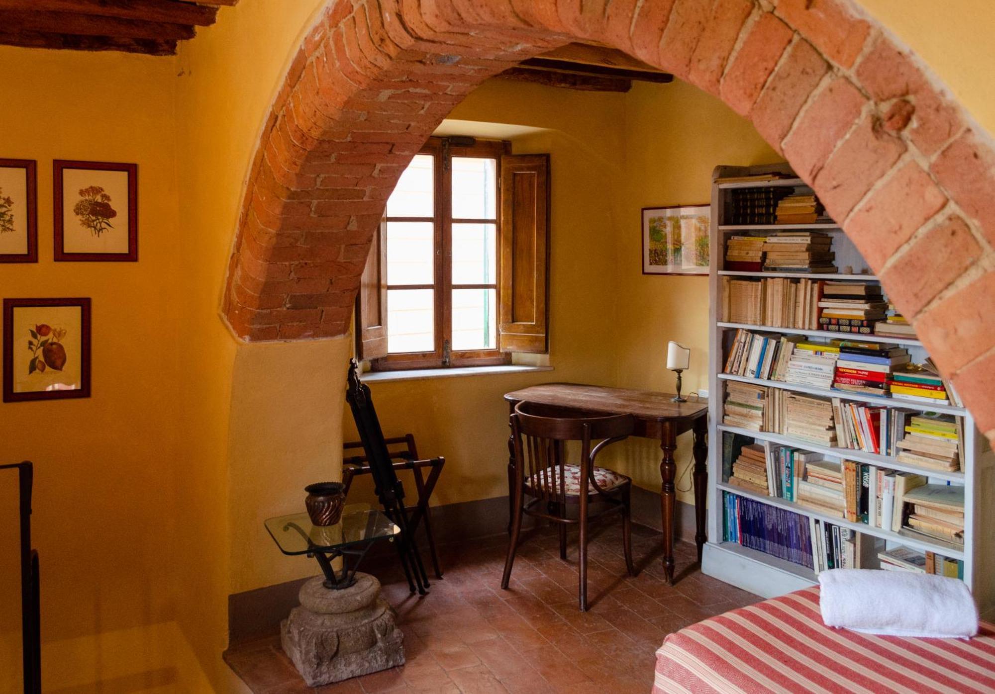 Bed and Breakfast Antica Dimora Leones Palaia Exterior foto