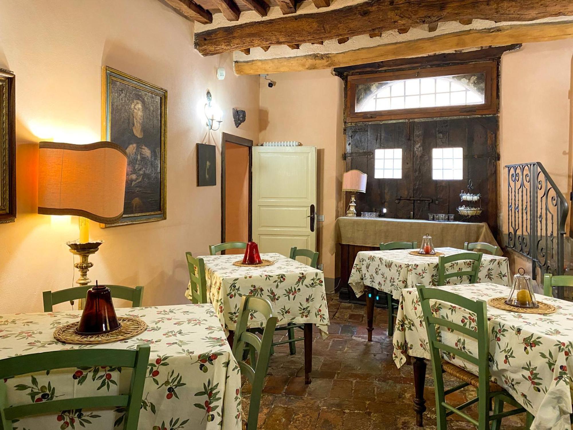 Bed and Breakfast Antica Dimora Leones Palaia Exterior foto