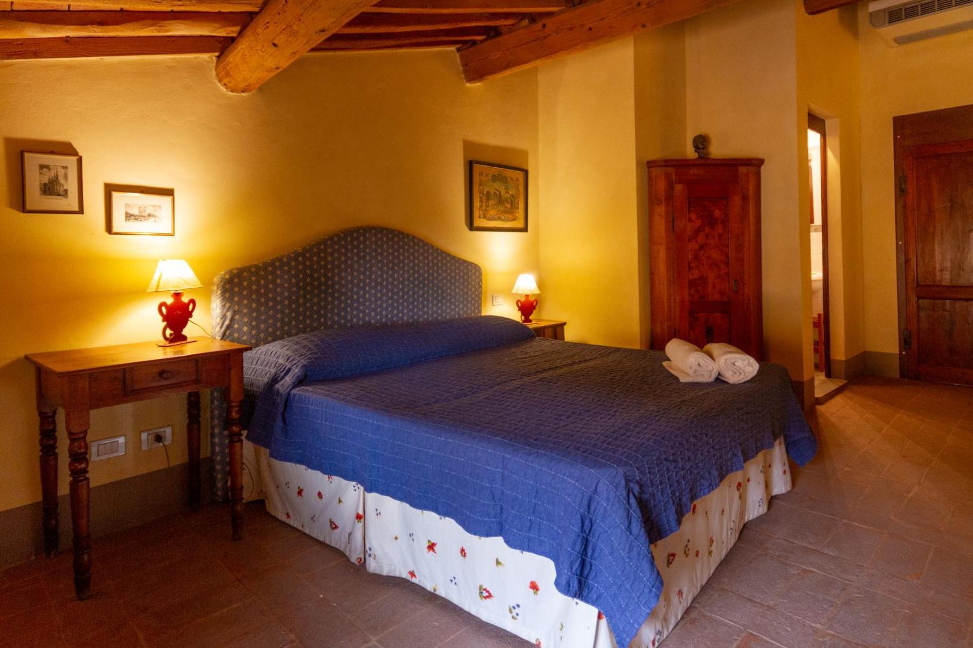 Bed and Breakfast Antica Dimora Leones Palaia Exterior foto