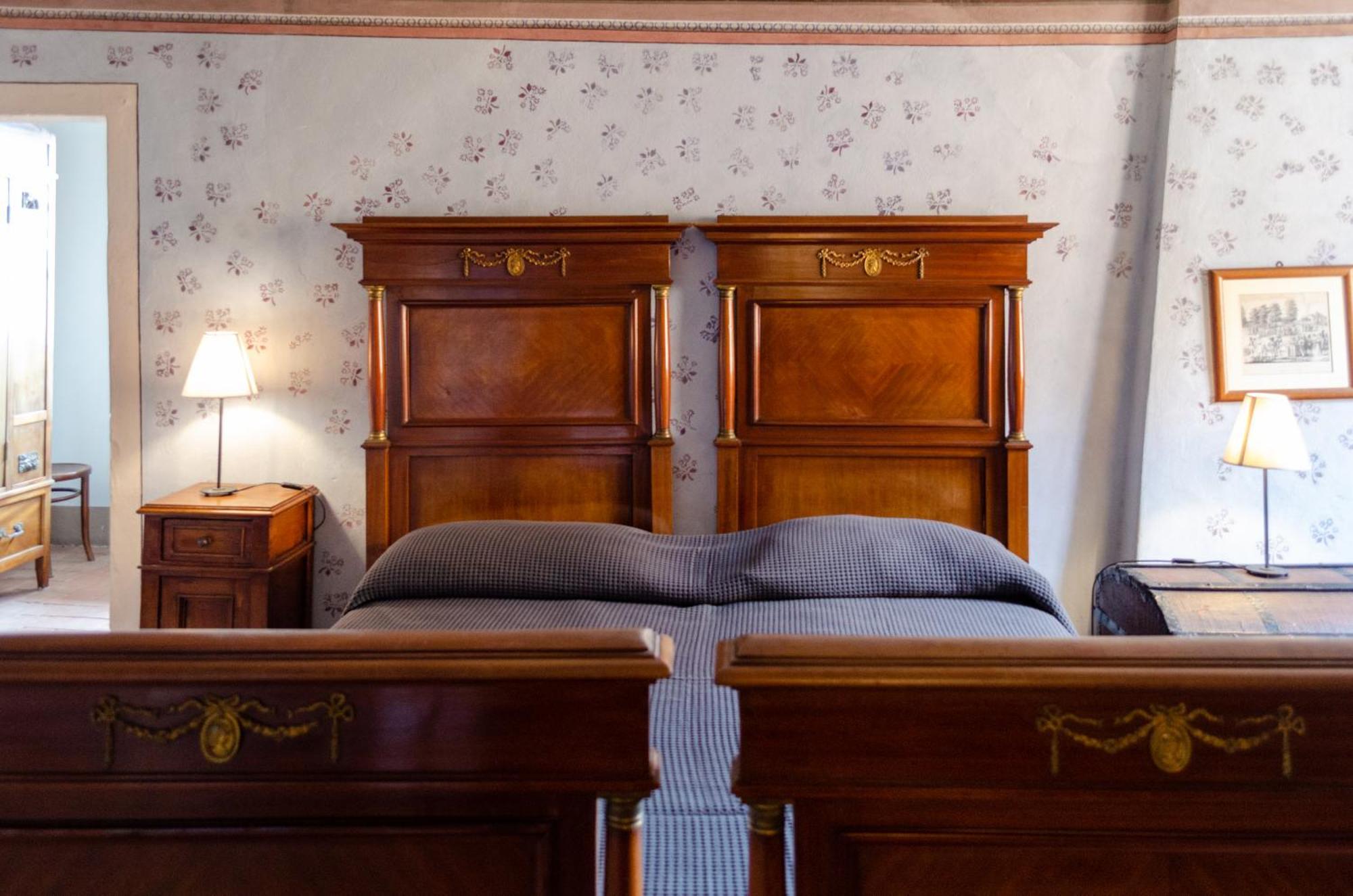 Bed and Breakfast Antica Dimora Leones Palaia Exterior foto